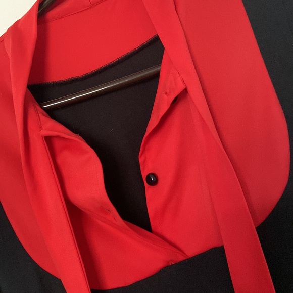 One of a kind bow tie top with a pocket. Size S fitted top.Red/Black - Picture 5 of 5